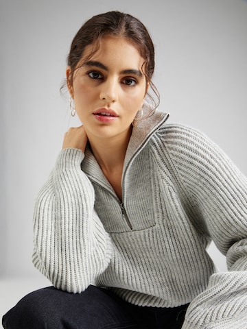 DRYKORN Sweater 'Naelia' in Grey