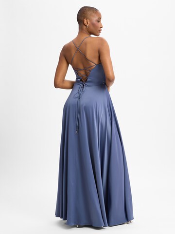 Robe de soirée ' ' Vera Mont en bleu