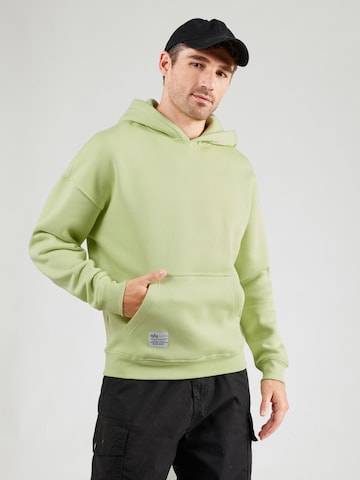 ALPHA INDUSTRIES Sweatshirt in Grün: Vorderseite