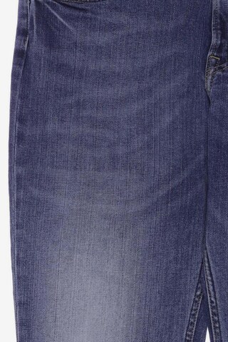 Lee Jeans in 33 in Blue