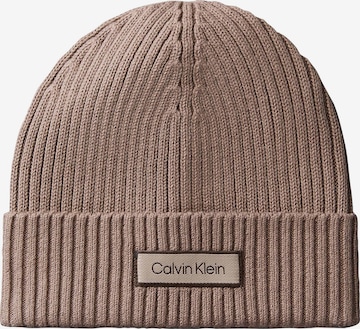 Calvin Klein - Gorra en marrón: frente