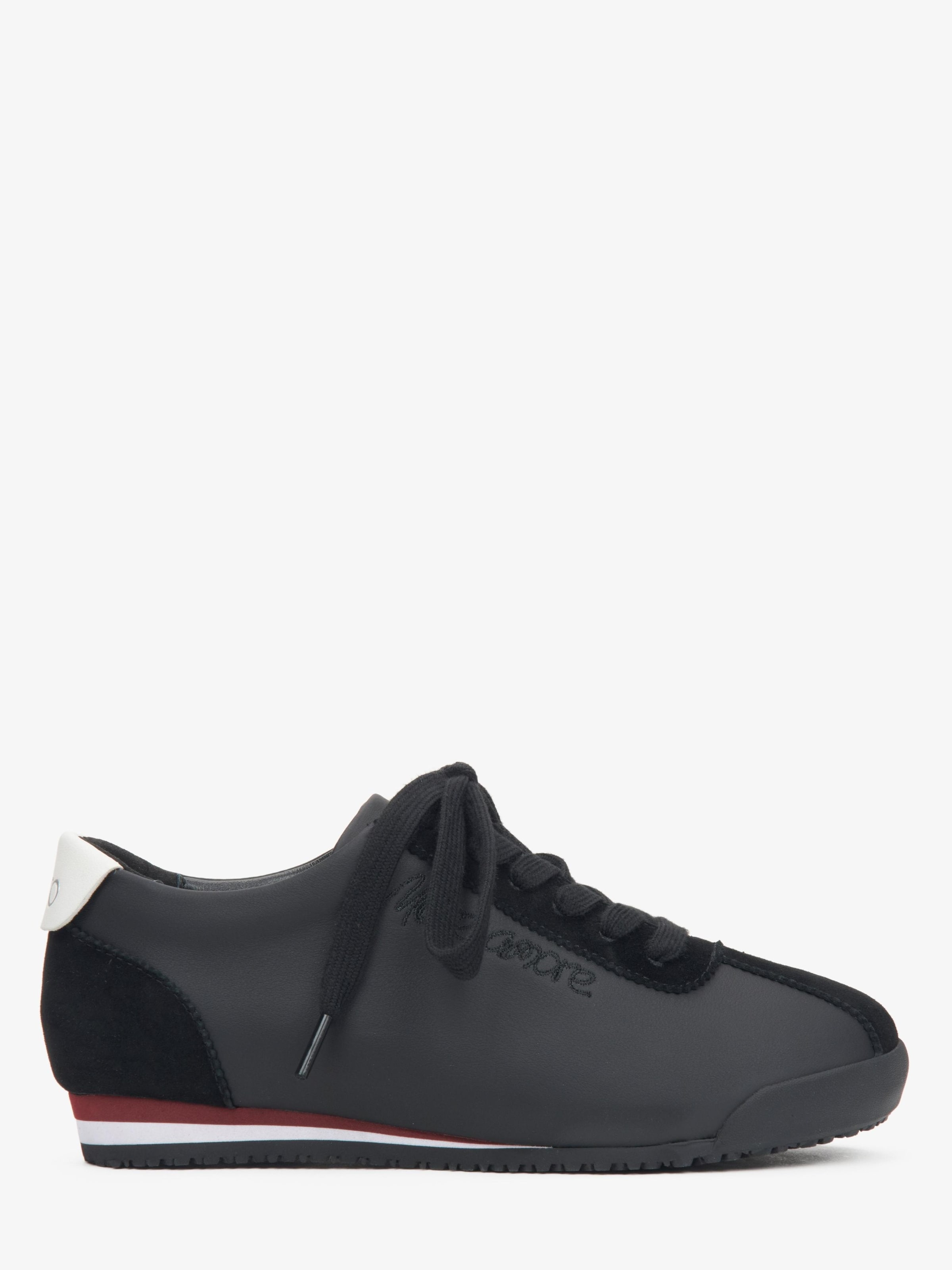 Baskets basses '8198-01' Estro en noir
