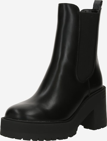 GUESS Chelsea Boots 'LUCAH2' in Black: front