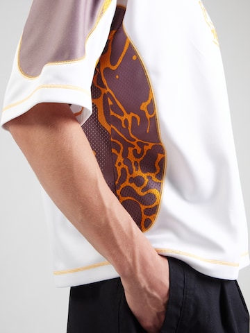 Nike Sportswear Shirt in Wit