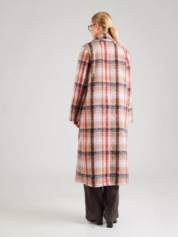 Cappotto di mezza stagione di YAS in beige
