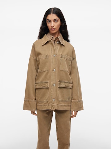 ROUGE EDIT Between-season jacket in Brown: front