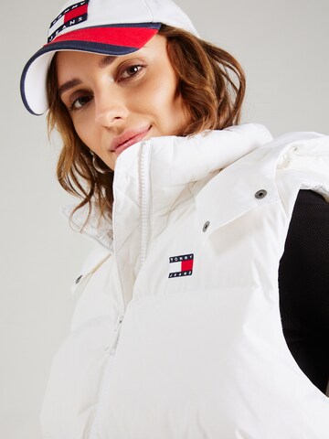 Tommy Jeans Weste 'ALASKA' in Weiß