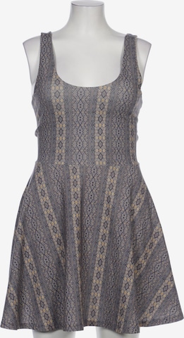 Pull&Bear Dress in L in Grey: front