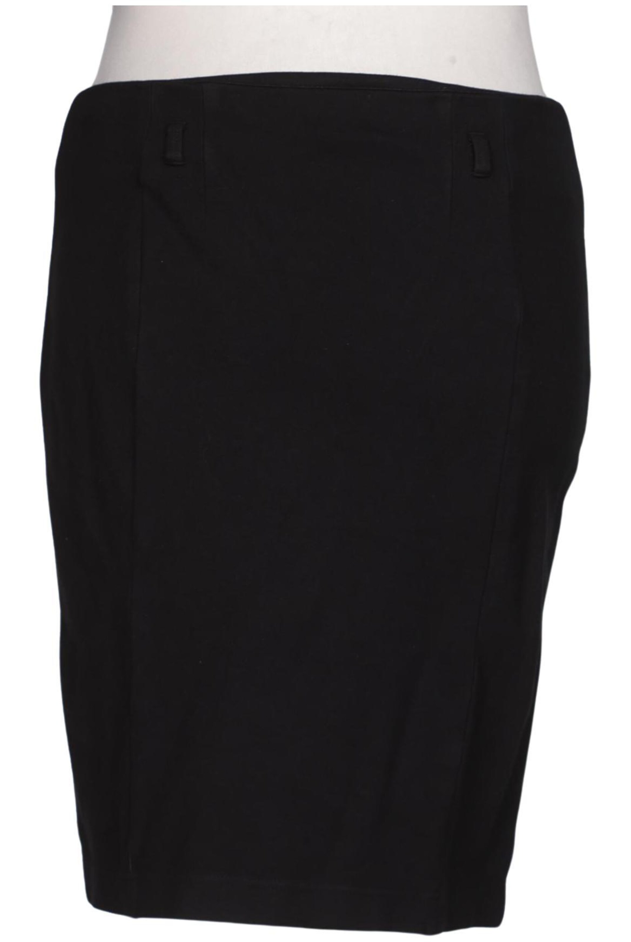 OUI Skirt in M in Black: front