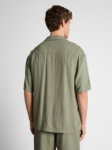 TOM TAILOR DENIM Comfort fit Button Up Shirt in Green