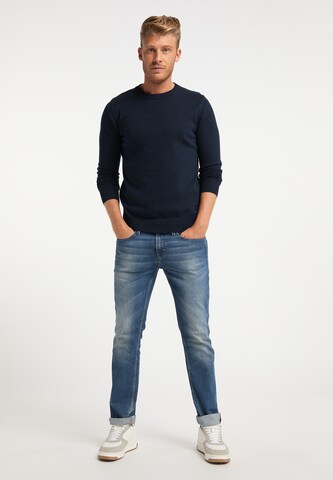 Mo ESSENTIALS Sweater in Blue