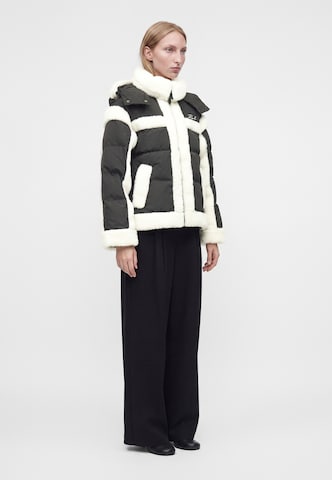 Karl Lagerfeld Зимно яке в черно