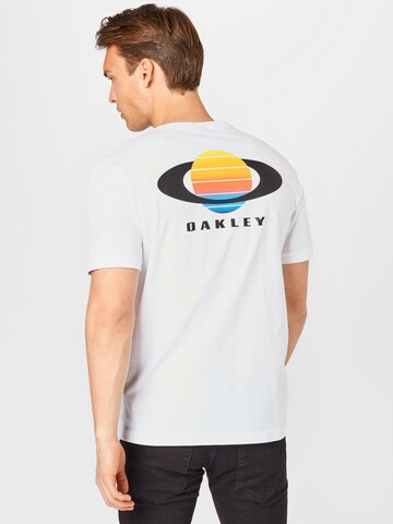 OAKLEY Funkční tričko 'PLANET' – bílá