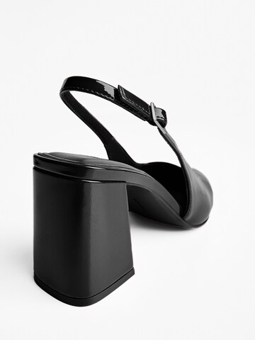 Bershka Slingback pumps i svart