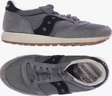 saucony Sneakers & Trainers in 40 in Grey: front