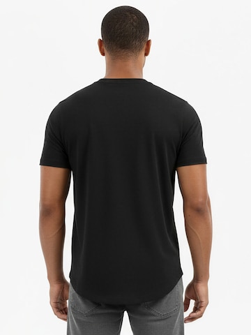 SIXLAB Shirt 'Round T-Shirt' in Black