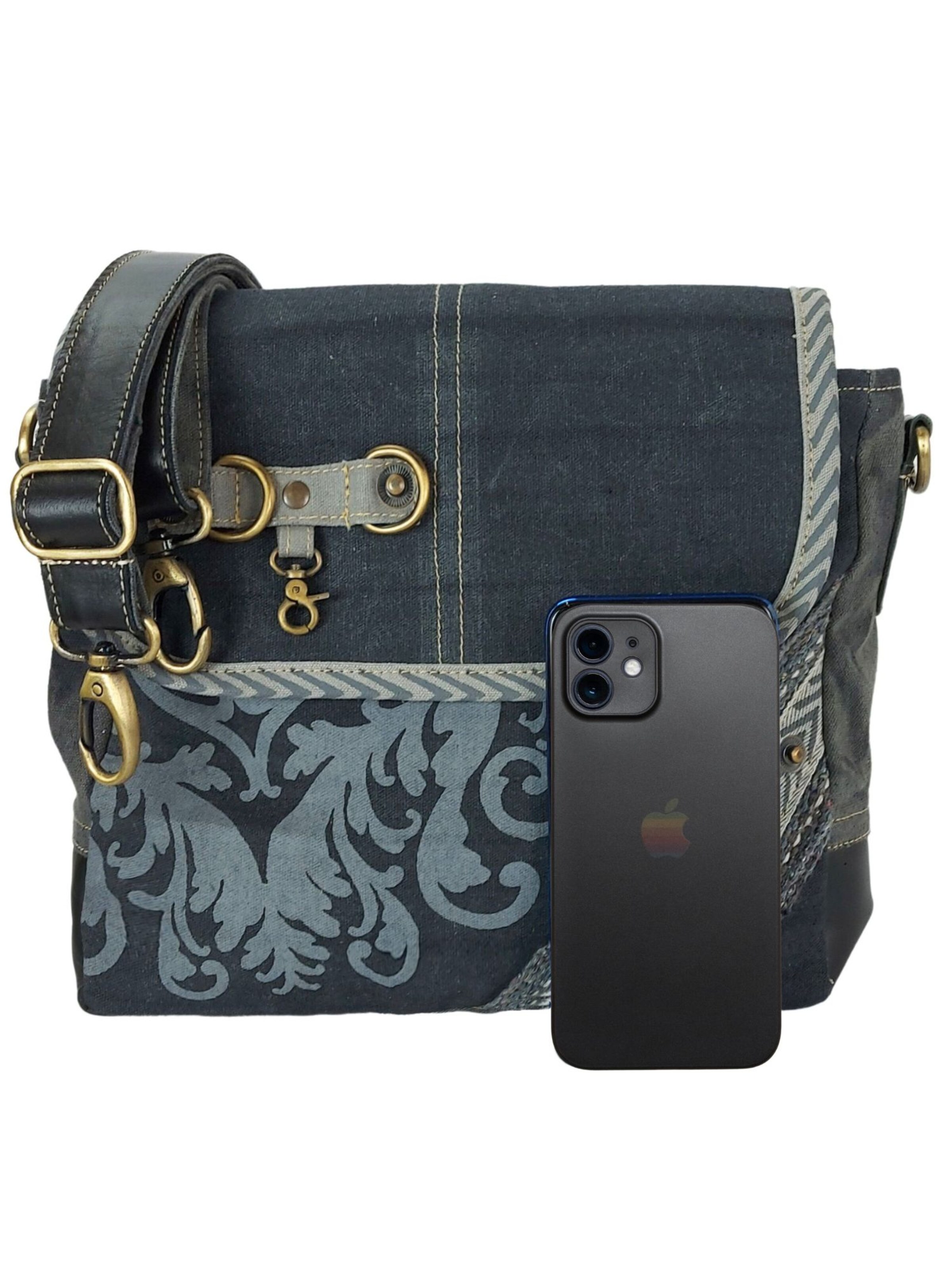 Sunsa Crossbody Bag 'Sunsa' in Black