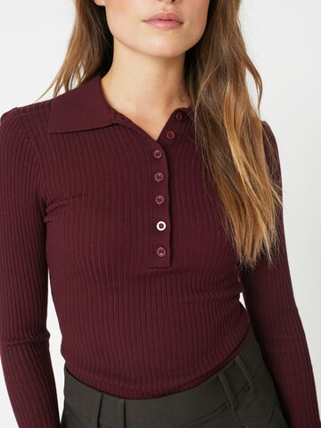 Pull-over 'Bonny' co'couture en rouge
