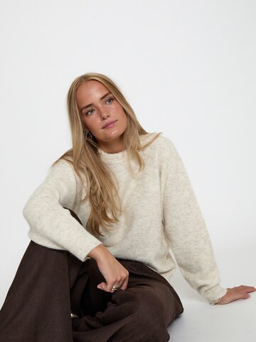 Peppercorn - Jersey 'Sylvie' en blanco