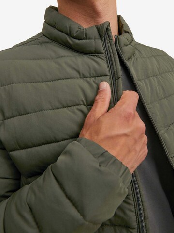 Veste mi-saison JACK & JONES en vert