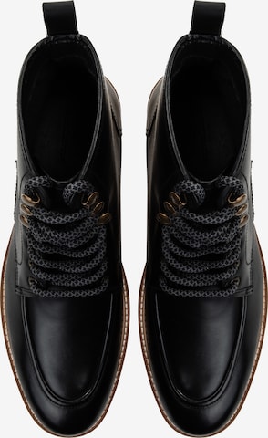 DreiMaster Klassik Lace-up boots in Black