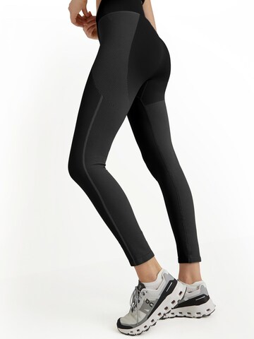 FALKE Strumpfhose 'Seamless Shape'‌‌‌‌‌‌‌‌ in Schwarz
