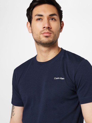 T-Shirt Calvin Klein en bleu