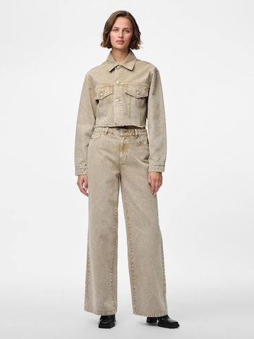 Veste mi-saison 'PCFay' PIECES en beige