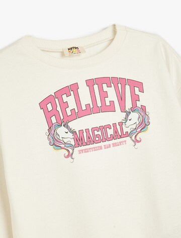 Koton Sweatshirt in White