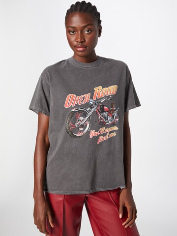 T-shirt Nasty Gal en gris : devant