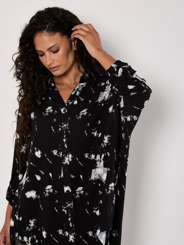 Chemisier ' ' Apricot en noir
