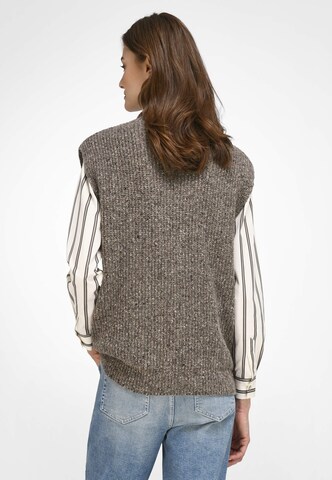 Fadenmeister Berlin Sweater in Grey