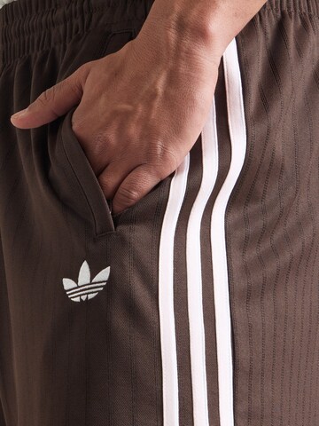 Largi Pantaloni 'FIREBIRD' de la ADIDAS ORIGINALS pe maro