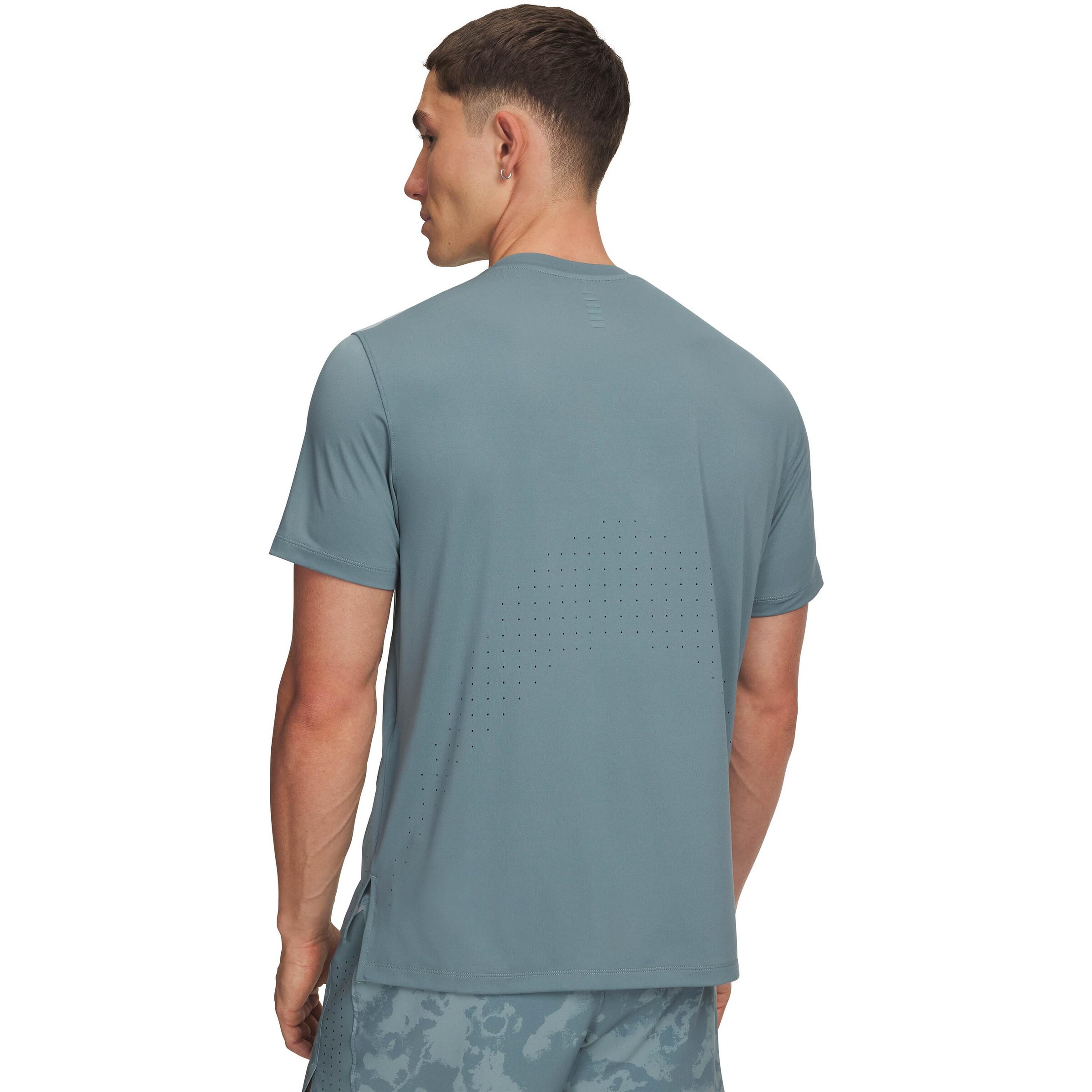 UNDER ARMOUR Performance Shirt 'Launch Elite' in Green
