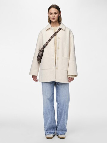Manteau mi-saison 'Jenny' PIECES en blanc