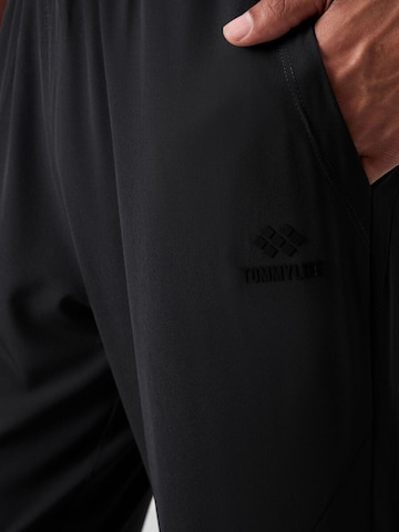 Tommy Liferegular Sportske hlače - crna boja