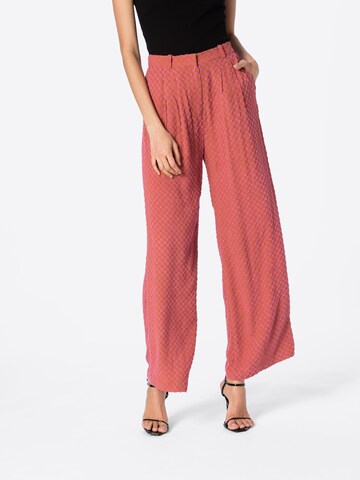 Wide leg Pantaloni cutați 'SYLVA' de la Hofmann Copenhagen pe roz: față