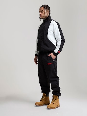 AND1Tapered Hlače - crna boja