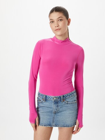 T-shirt 'Mammoth Secondskin' LEVI'S ® en rose : devant