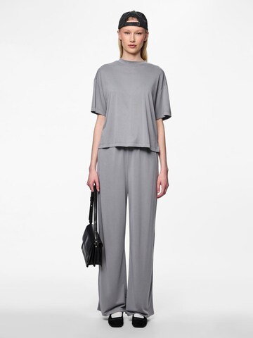 PIECES Shirts 'ANORA' i grå