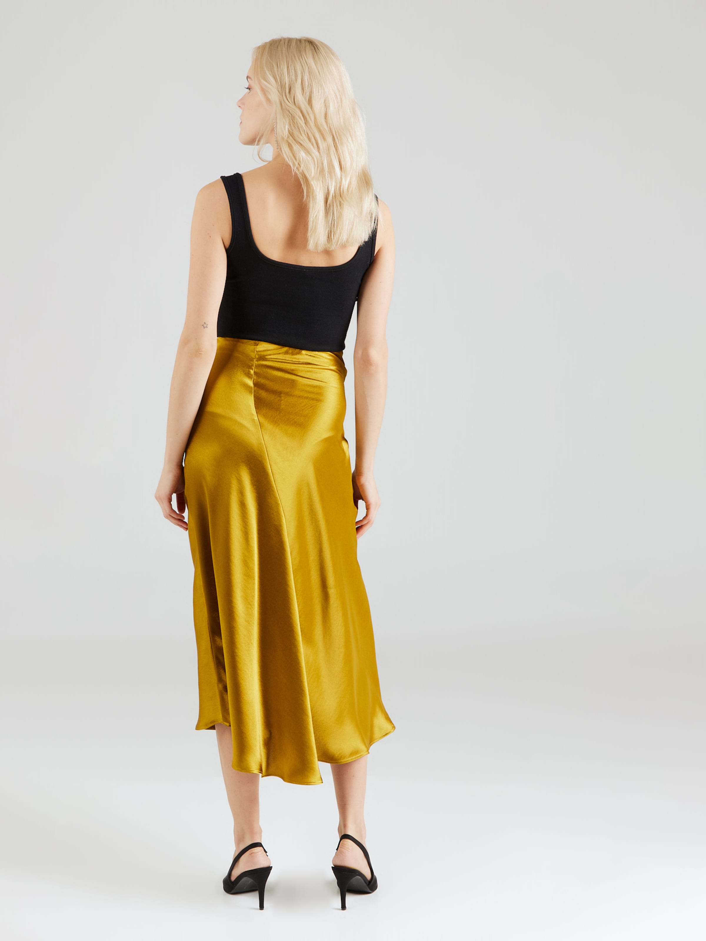Jupe satin jaune hotsell