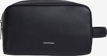 Calvin KleinToaletna torbica 'MUST' - crna boja: prednji dio