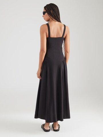 TOPSHOP Kleit 'VIOLA', värv must