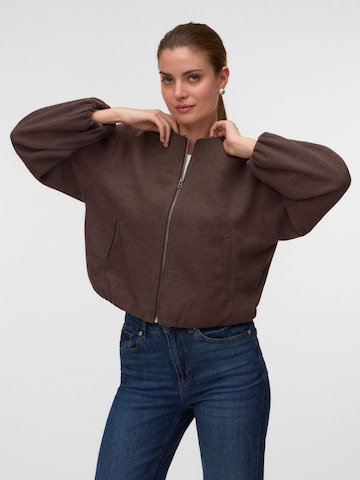 VERO MODA Between-Season Jacket 'VMCHLOE' in Brown: front