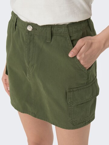 ONLY - Falda en verde