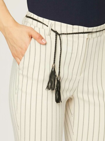 Quiosque Skinny Spodnie w kolorze beżowy