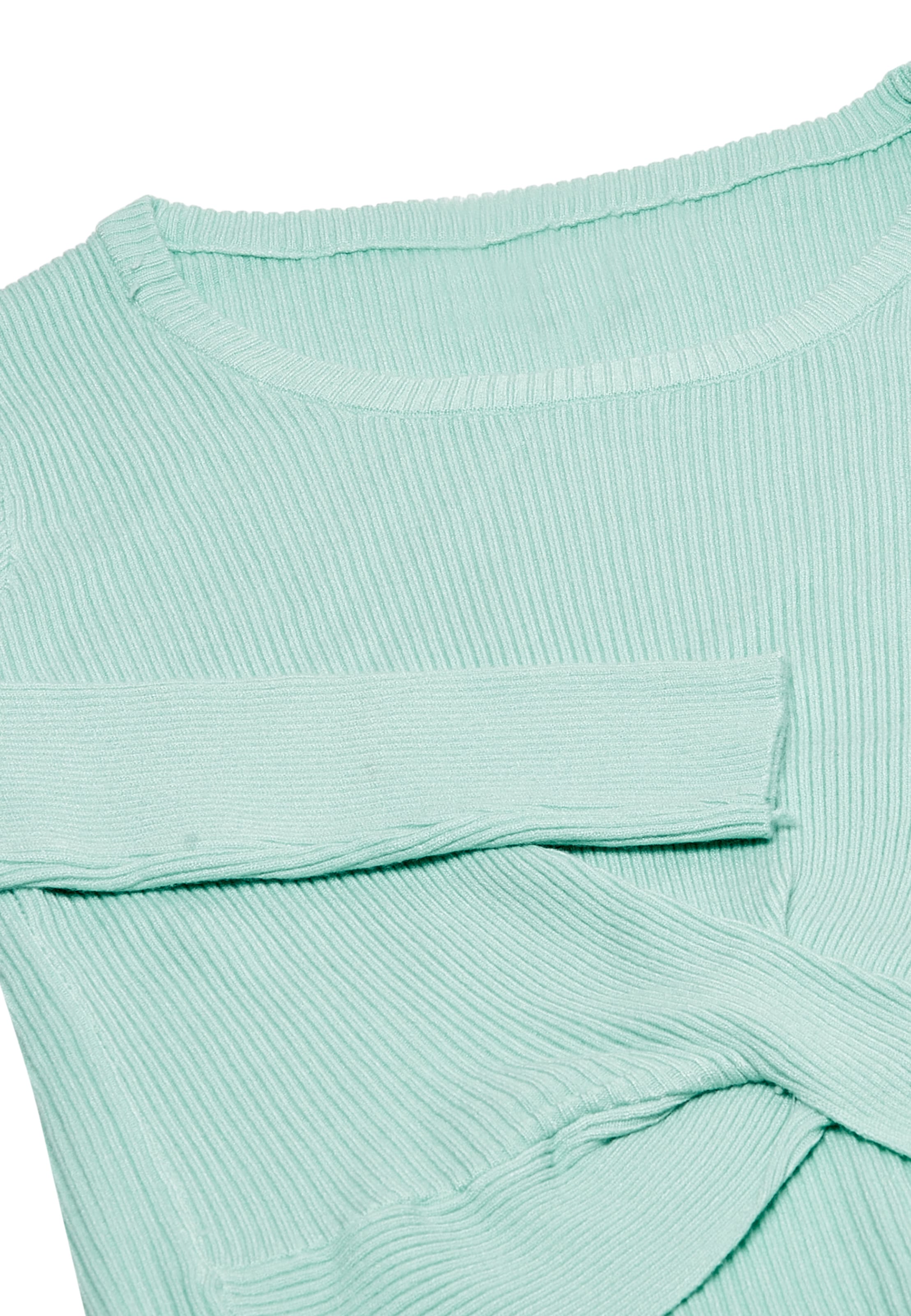 NALLY Pullover in Grün