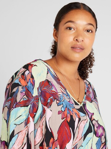 Vero Moda Curve Blouse 'VMCGAJA' in Mixed colors