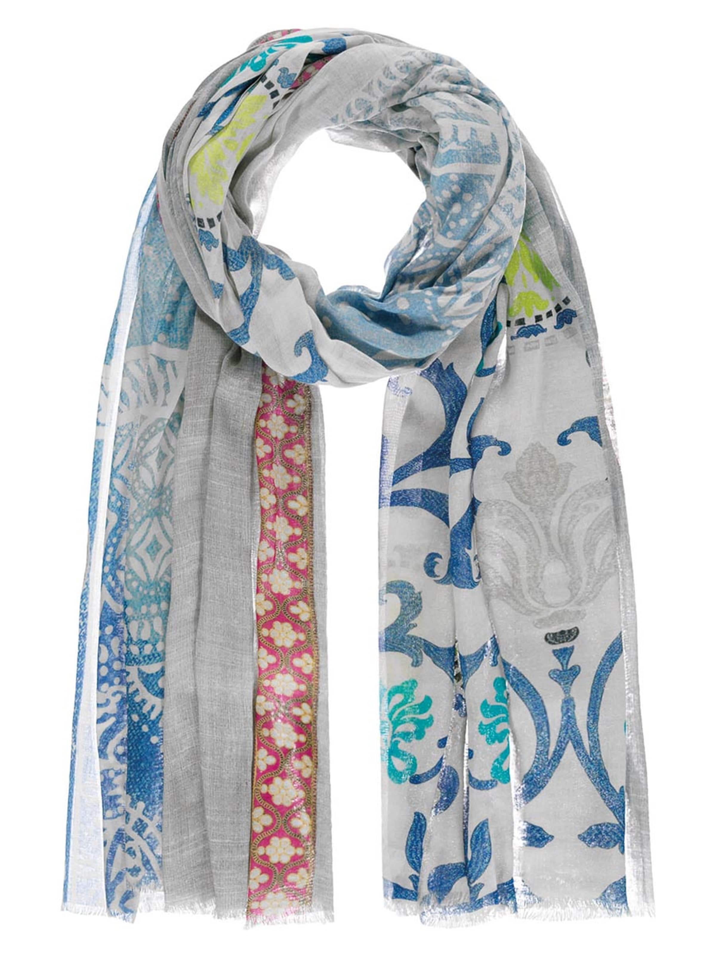 Passigatti Wrap in Grey: front