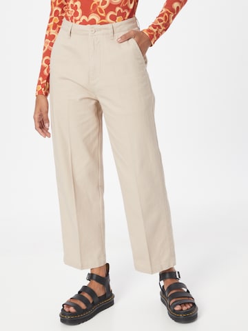 Loosefit Pantaloni con pieghe di Santa Cruz in beige: frontale